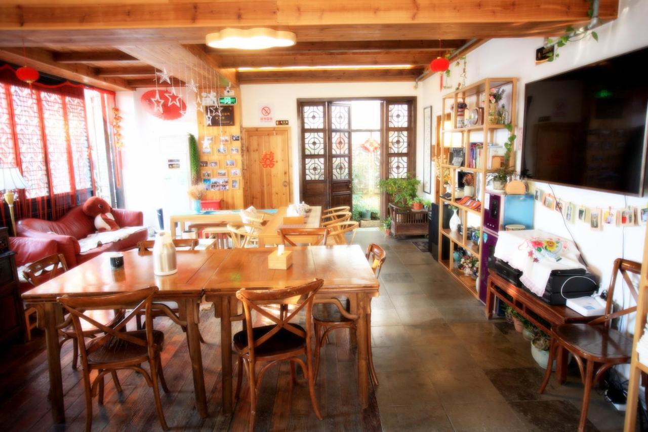 סוג'ואו Begonia Flowers Guesthouse מראה חיצוני תמונה